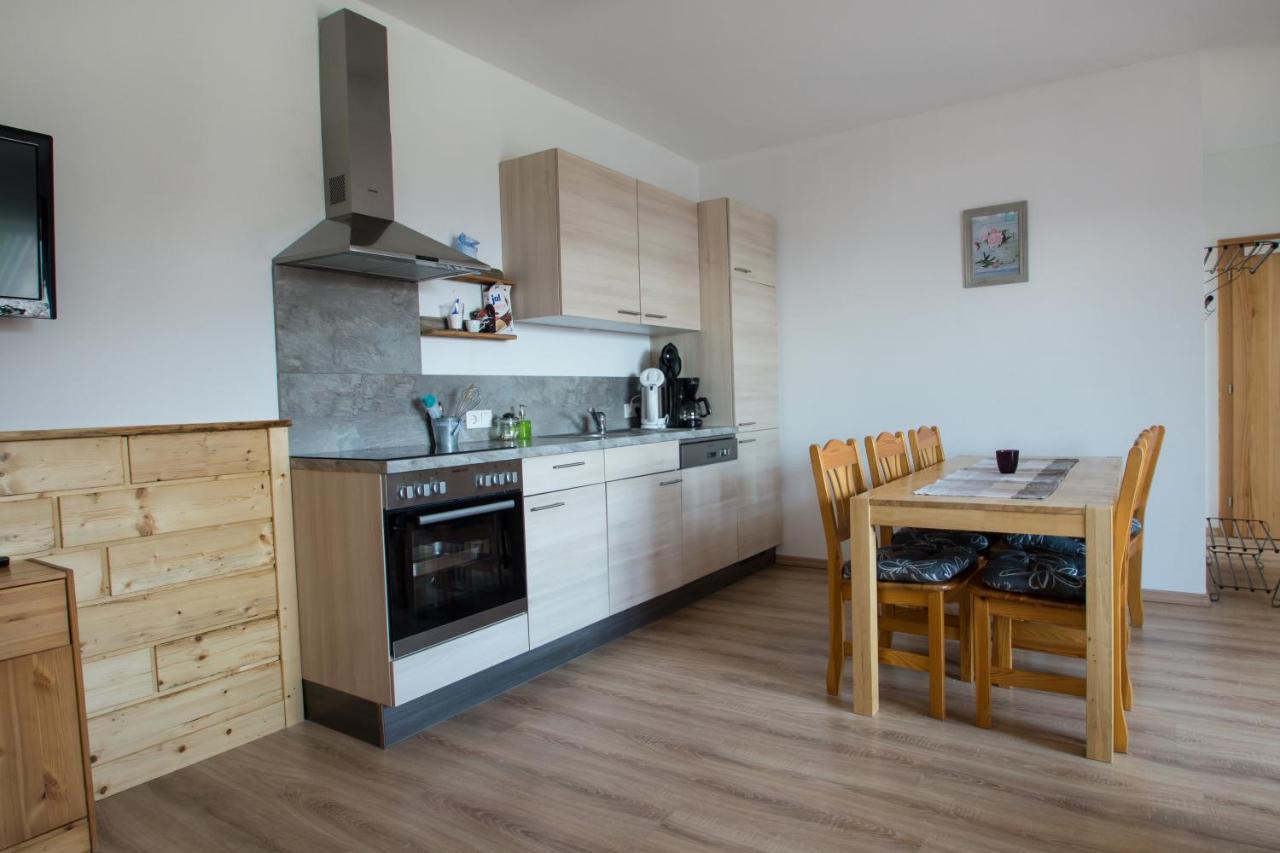 Familienferienhof Stabauer Zell am Moos Ngoại thất bức ảnh