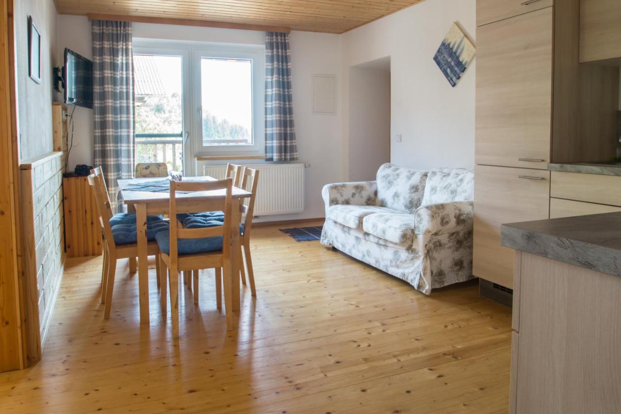 Familienferienhof Stabauer Zell am Moos Ngoại thất bức ảnh