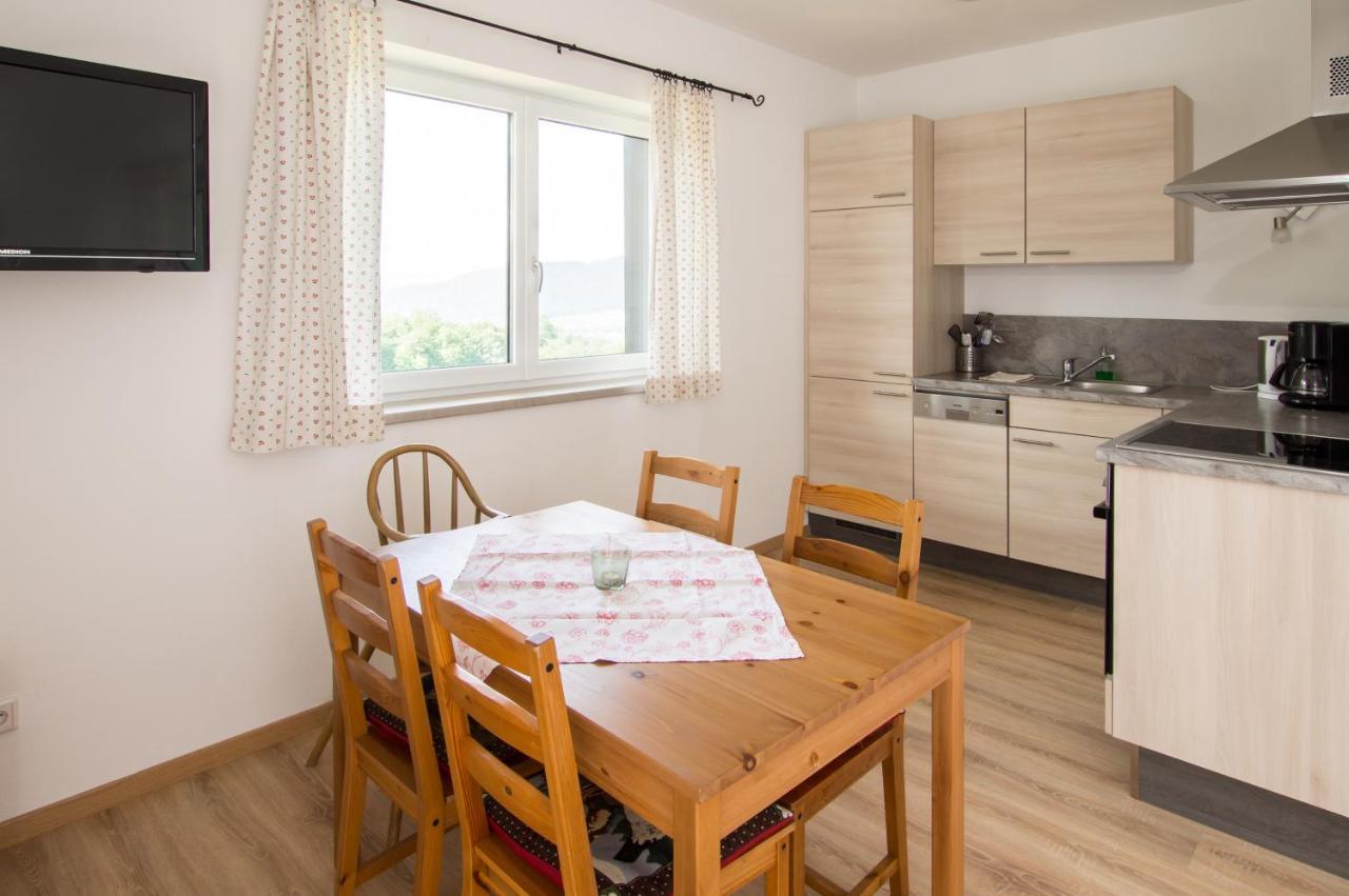 Familienferienhof Stabauer Zell am Moos Ngoại thất bức ảnh