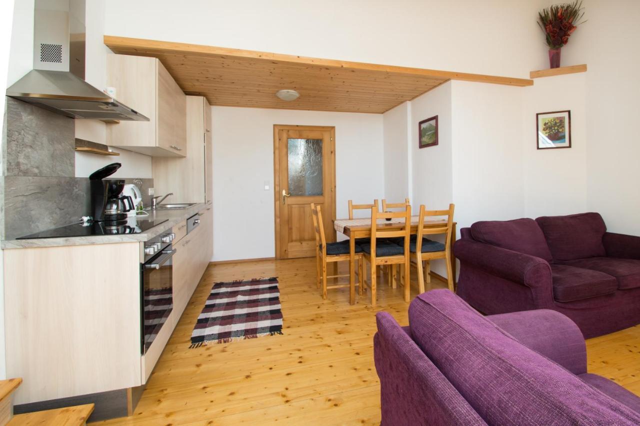 Familienferienhof Stabauer Zell am Moos Ngoại thất bức ảnh